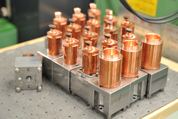 エロワ チャック